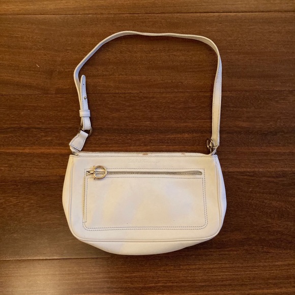 Salvatore Ferragamo Authentic White Purse - Picture 1 of 4